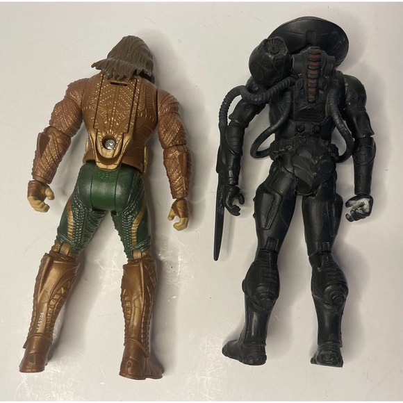 DC LOT AQUAMAN 6" TALKING HEROES JUSTICE LEAGUE + Black Manta Action Figures - Picture 2 of 8